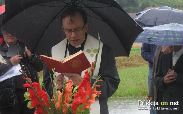 Blagoslov obnovljenega križa Blagoslov obnovljenega križa