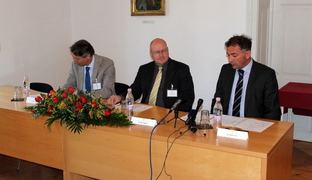 Znanstvena konferenca »Ekologija za boljši jutri« Znanstvena konferenca »Ekologija za boljši jutri«