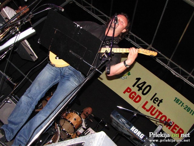 Modra cona