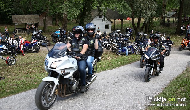 11. srečanje MK Black Wings 11. srečanje MK Black Wings