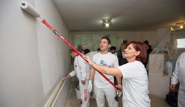 Humanitarna akcija in 19. tekmovanje slikopleskarjev Humanitarna akcija in 19. tekmovanje slikopleskarjev