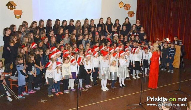 Božično novoletni koncert OŠ Gornja Radgona Božično novoletni koncert OŠ Gornja Radgona