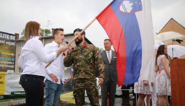 Rekrutacija v Beltincih, foto: postanivojak.si Rekrutacija v Beltincih, foto: postanivojak.si