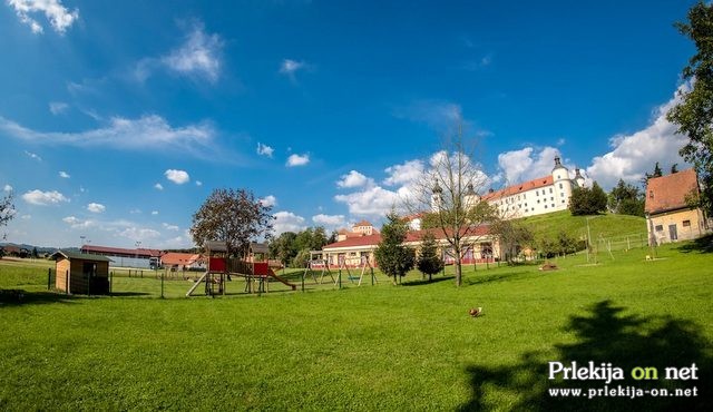 Velika Nedelja, foto: Marjan Dovečar Velika Nedelja, foto: Marjan Dovečar