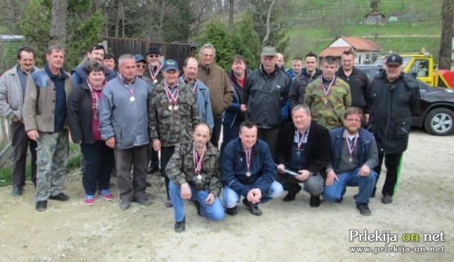 Velikonočno streljanje z malokalibrsko puško