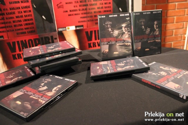Vinopiri: Krvni davek na DVD-ju Vinopiri: Krvni davek na DVD-ju