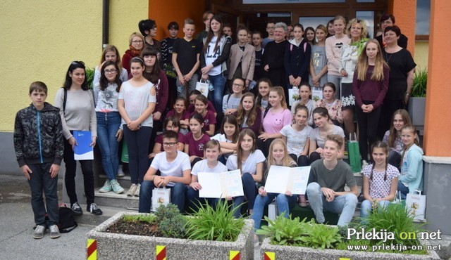 Vsi zadovoljni ob zaključku tekmovanja Vsi zadovoljni ob zaključku tekmovanja