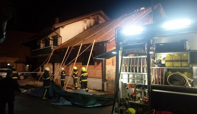 Zagorelo je ostrešje, foto: PGD Markovci