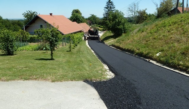 Obnova ceste Mekotnjak - Lahonci Obnova ceste Mekotnjak - Lahonci