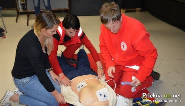Predstavitev AED v Gornji Radgoni Predstavitev AED v Gornji Radgoni