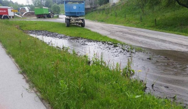 Iz zbiralnika je iztekla gnojnica, foto: PGD Gornja Radgona