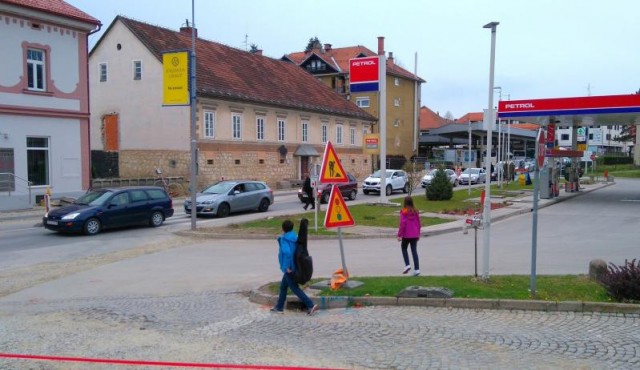 Kolona vozil v Ormožu, foto: Radio Prlek