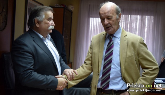 Župan Janez Rihtarič sprejme dr. Ivana Rihtariča Župan Janez Rihtarič sprejme dr. Ivana Rihtariča