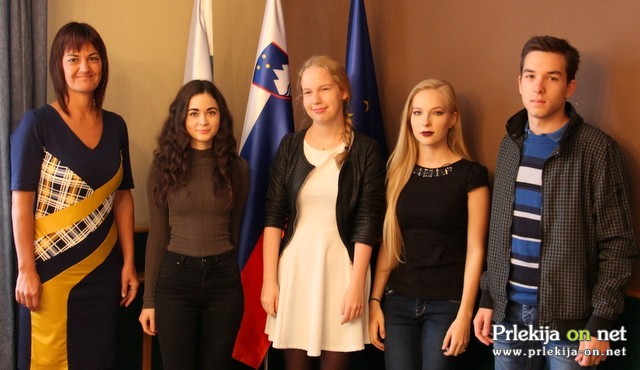 Sprejem zlatih maturantov v Ljutomeru Sprejem zlatih maturantov v Ljutomeru